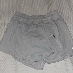 lululemon athletica shorts- white size 4